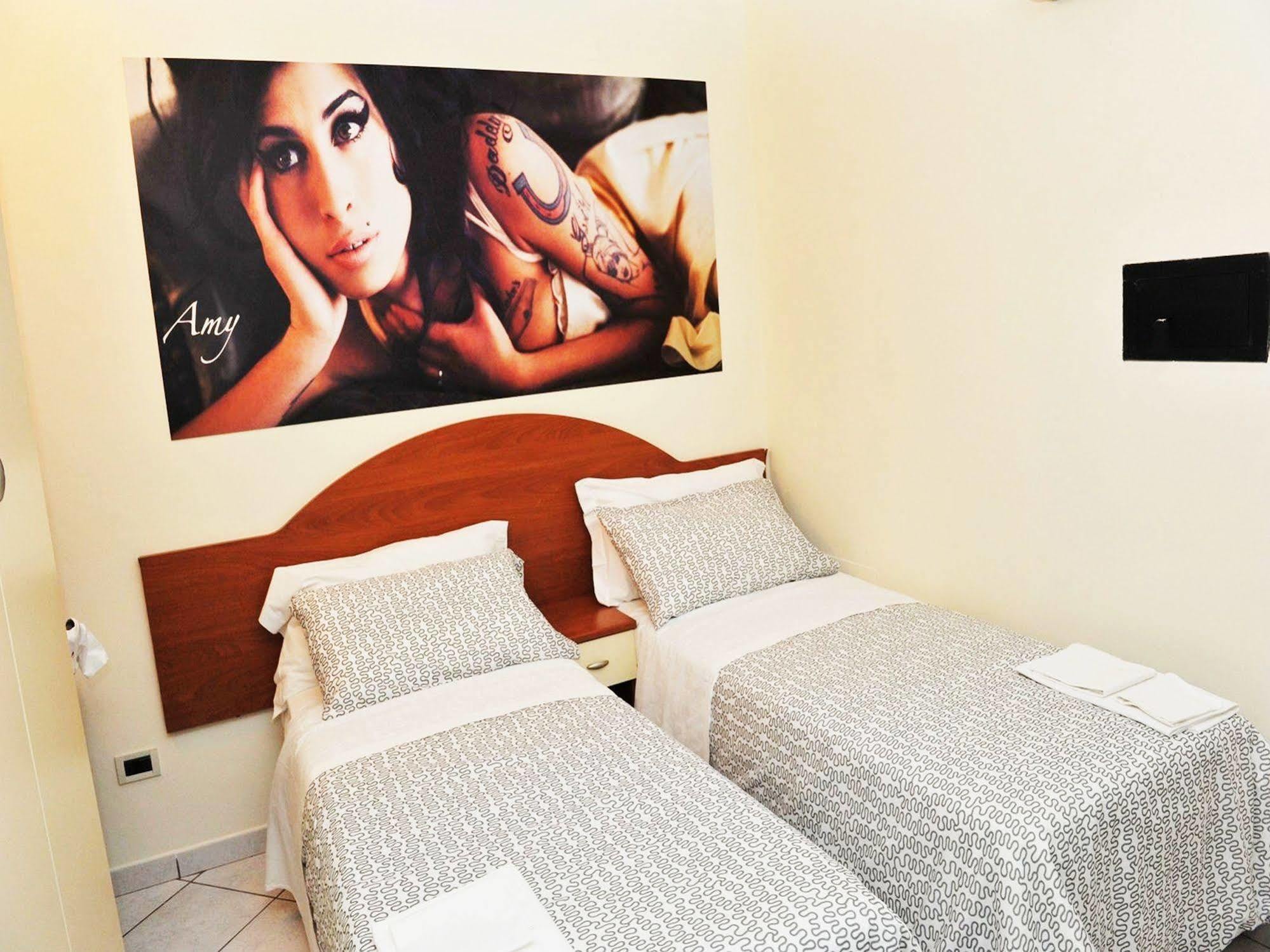 Hotel Lady Rimini Exterior photo